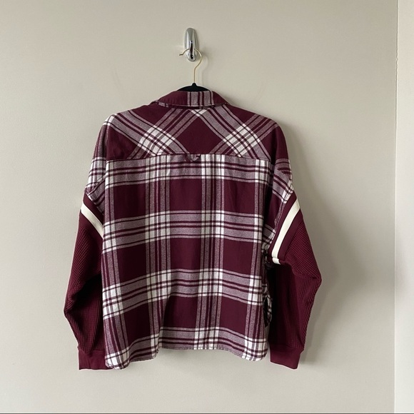 URBAN Outfitters-BDG Flannel/Thermal Button Down Top (Size:Medium) - Picture 3 of 8